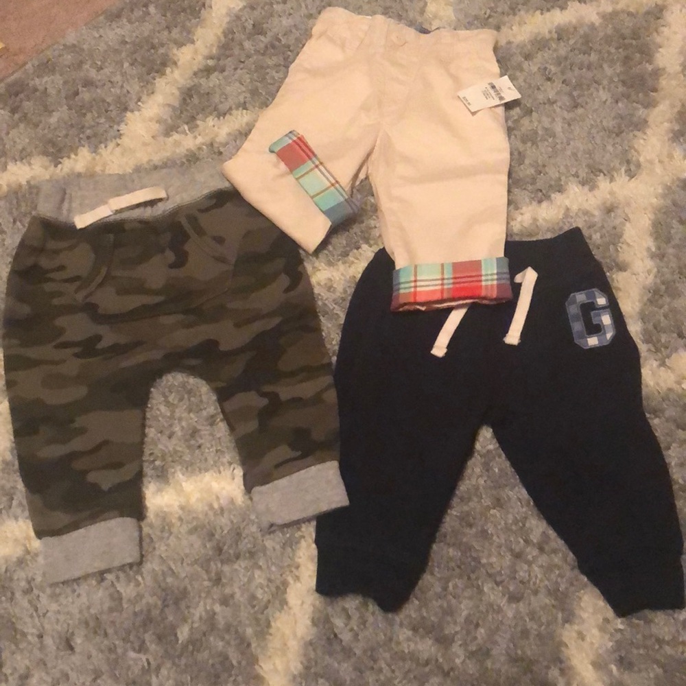 3 new baby gap pants